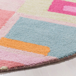 Safavieh Kids SFK317 Hand Tufted Rug