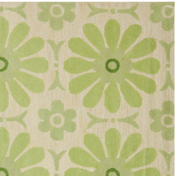 Safavieh Kids SFK319 Hand Tufted Rug