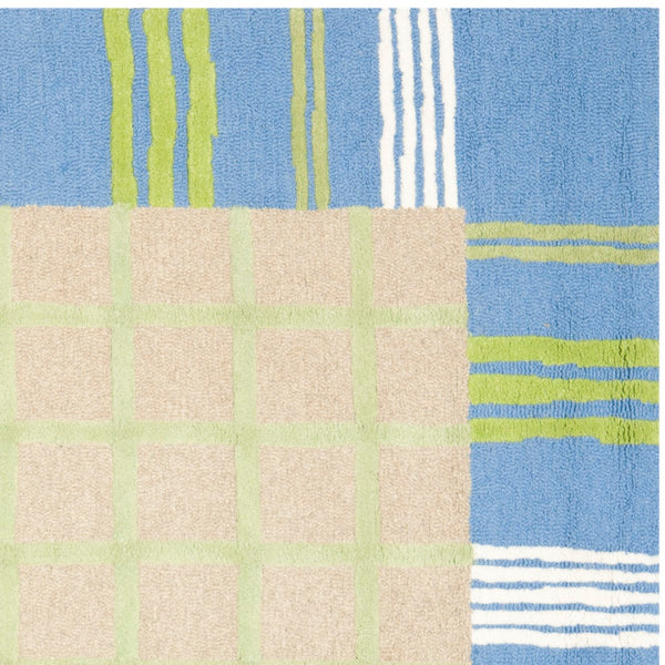 Safavieh Kids SFK320 Hand Tufted Rug