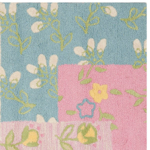 Safavieh Kids SFK321 Hand Tufted Rug