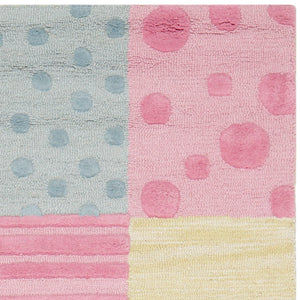 Safavieh Kids SFK322 Hand Tufted Rug