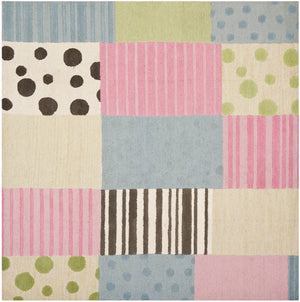 Safavieh Kids SFK322 Hand Tufted Rug