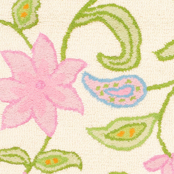 Safavieh Kids SFK351 Hand Tufted Rug