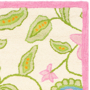 Safavieh Kids SFK351 Hand Tufted Rug