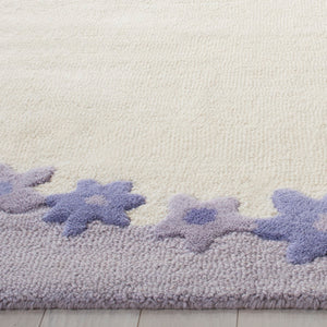Safavieh Kids SFK357 Hand Tufted Rug