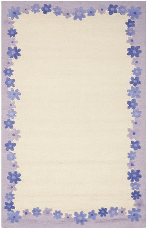 Safavieh Kids SFK357 Hand Tufted Rug