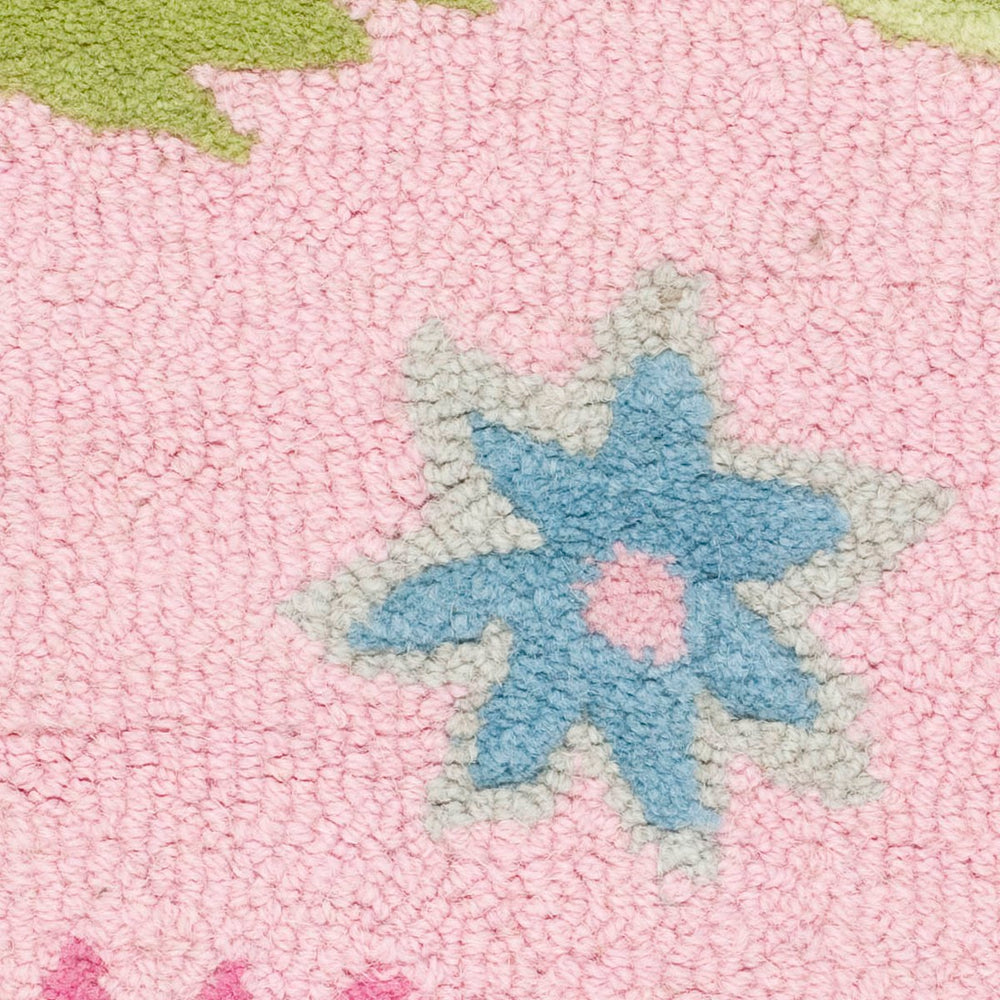 Safavieh Kids SFK371 Hand Tufted Rug