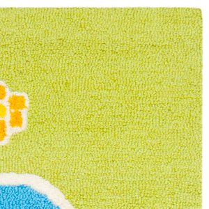 Safavieh Kids SFK383 Hand Tufted Rug