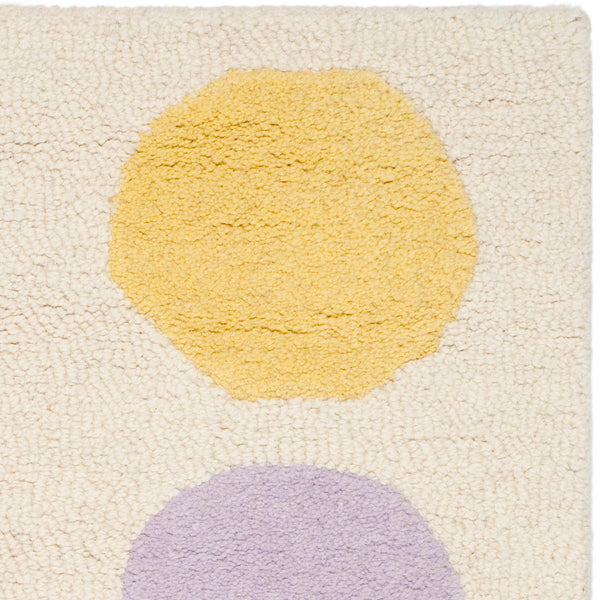 Safavieh Kids SFK386 Hand Tufted Rug