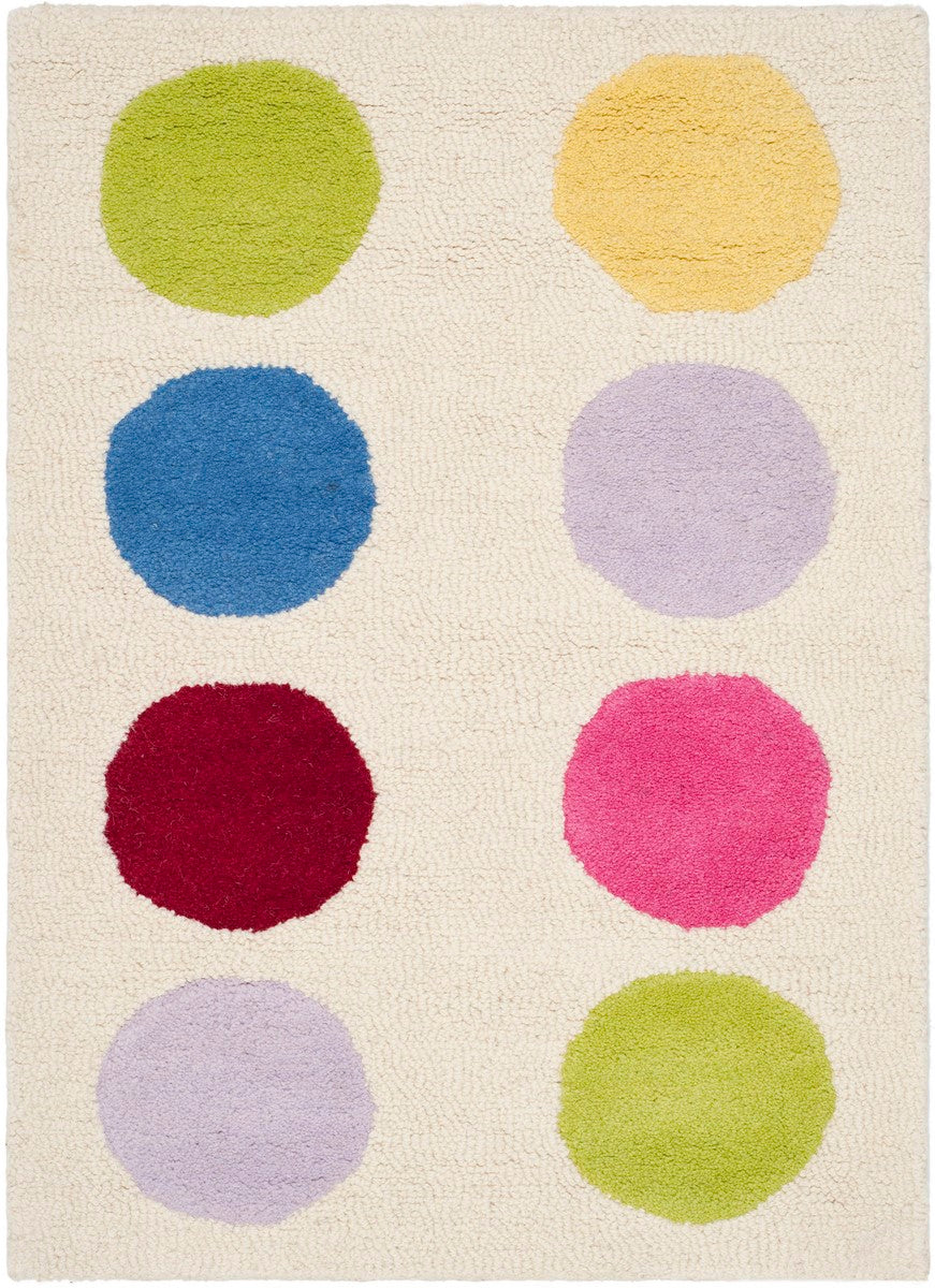 Safavieh Kids SFK386 Hand Tufted Rug