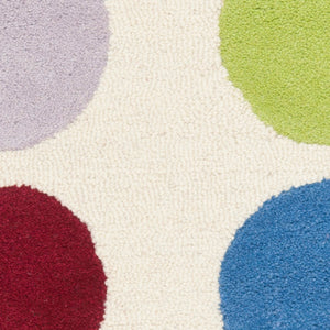 Safavieh Kids SFK386 Hand Tufted Rug