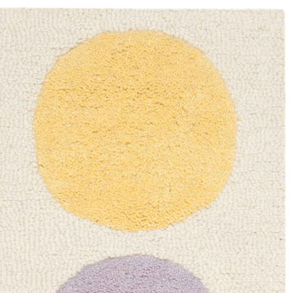 Safavieh Kids SFK386 Hand Tufted Rug