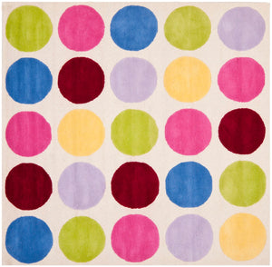 Safavieh Kids SFK386 Hand Tufted Rug