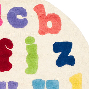 Safavieh Kids SFK389 Hand Tufted Rug