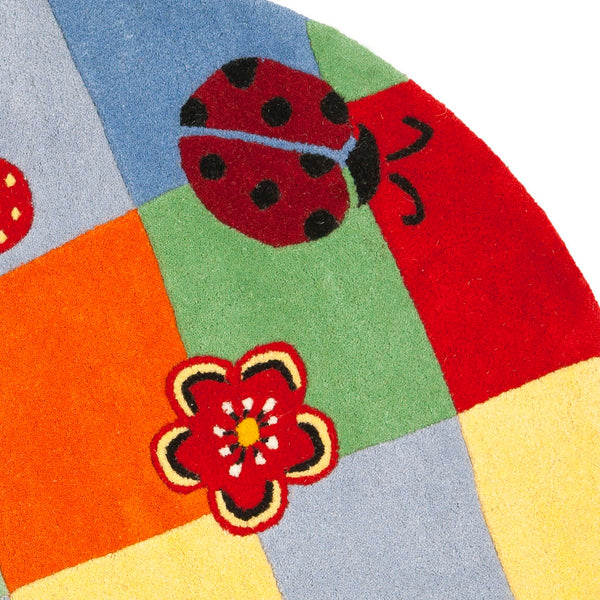 Safavieh Kids SFK753 Hand Tufted Rug