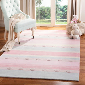Safavieh Safavieh Kids 801 Hand Loomed Wool Rug SFK801M-3