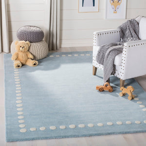 Safavieh Kids SFK802 Hand Loomed Rug