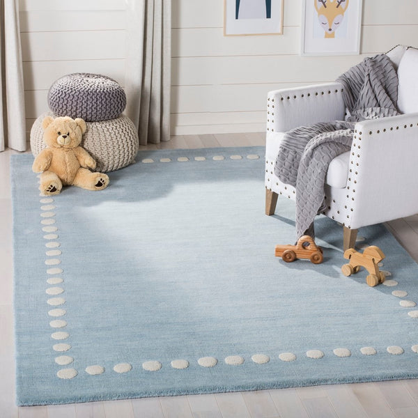 Safavieh Safavieh Kids 802 Hand Loomed Wool Rug SFK802M-3