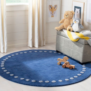 Safavieh Safavieh Kids 802 Hand Loomed Wool Rug SFK802N-3
