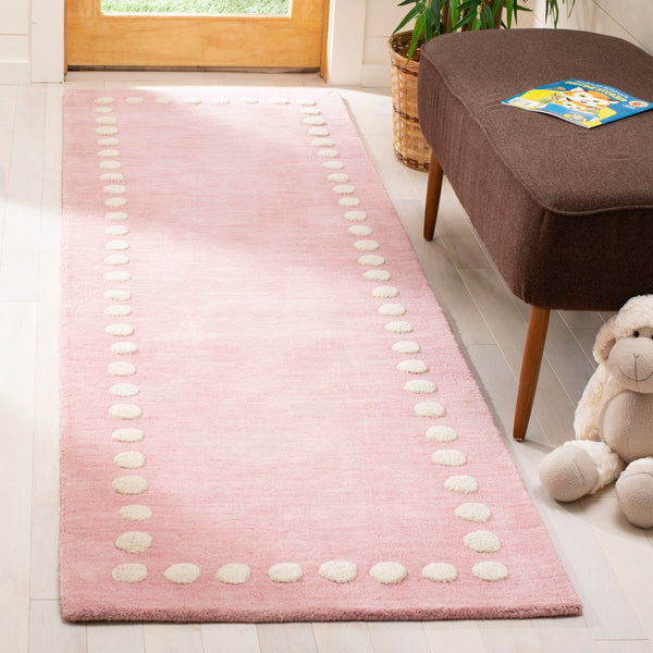 Safavieh Kids SFK802 Hand Loomed Rug