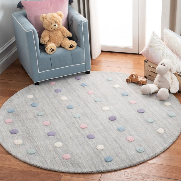 Safavieh Kids 803 Kids Hand Loomed 70% Wool, 10% Cotton, 20% Latex Rug Silver