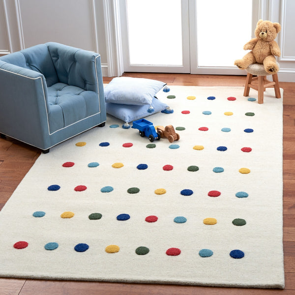 Safavieh Safavieh Kids 804 Hand Loomed 70% Wool/20% Latex/10% Cotton Kids Rug SFK804A-8SQ