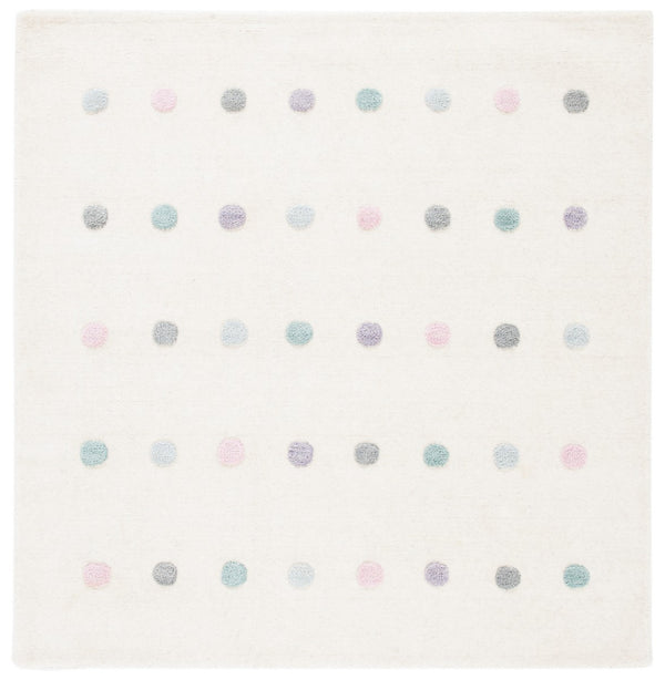 Safavieh Kids 805 Kids Hand Loomed 70% Wool, 10% Cotton, 20% Latex Rug Ivory