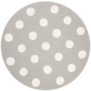 Safavieh Kids SFK904 Hand Tufted Rug