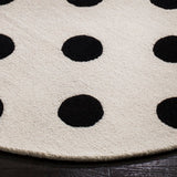 Safavieh Kids SFK904 Hand Tufted Rug