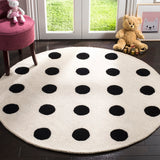 Safavieh Kids SFK904 Hand Tufted Rug