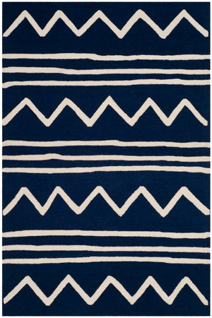 Safavieh Kids SFK907 Hand Tufted Rug