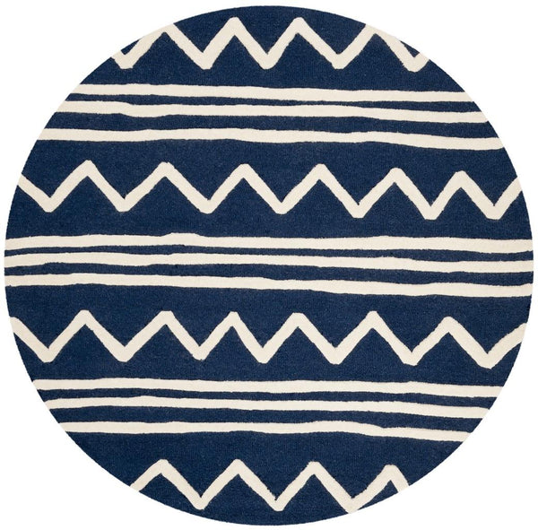 Safavieh Safavieh Kids 907 Zigzag Hand Tufted Wool Rug SFK907N-3