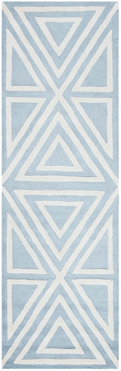 Safavieh Kids SFK912 Hand Tufted Rug