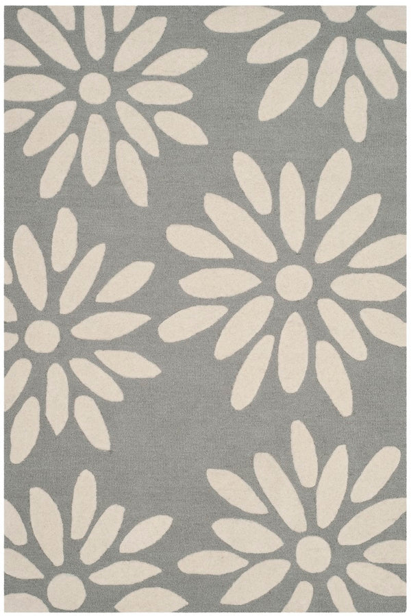 Safavieh Kids SFK914 Hand Tufted Rug