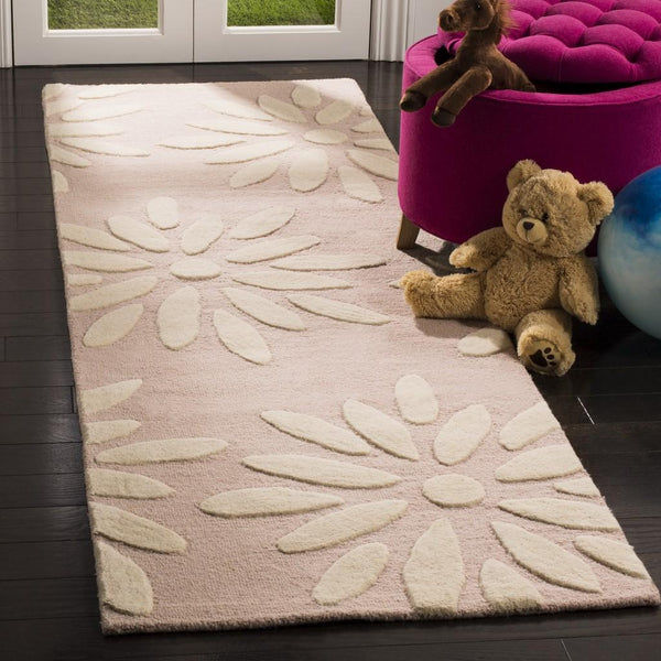 Safavieh Safavieh Kids 914 Daisy Hand Tufted Wool Rug SFK914P-3