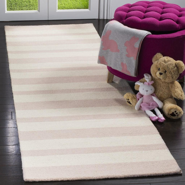 Safavieh Safavieh Kids 915 Stripe Hand Tufted Wool Rug SFK915P-3