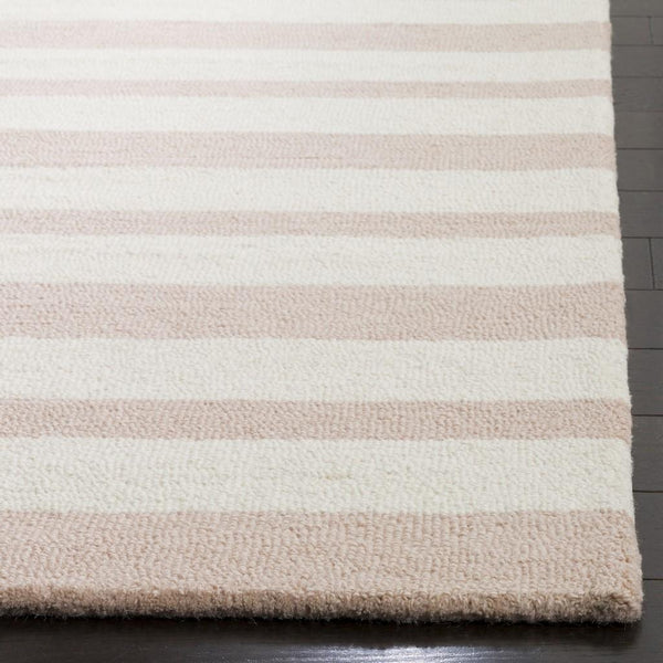 Safavieh Safavieh Kids 915 Stripe Hand Tufted Wool Rug SFK915P-3