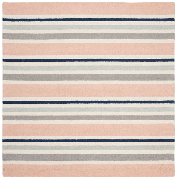 Safavieh Kids SFK916 Hand Tufted Rug