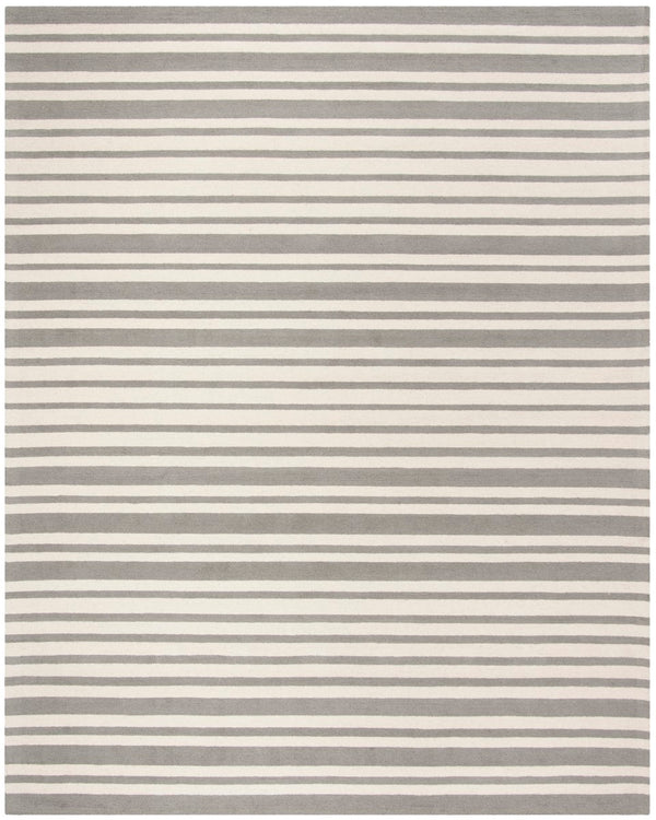 Safavieh Kids SFK917 Hand Tufted Rug