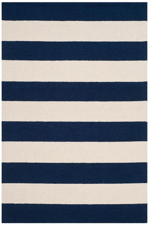 Safavieh Safavieh Kids 919 Stripe Hand Tufted Wool Rug SFK919N-3
