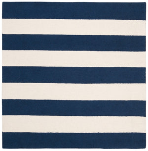 Safavieh Safavieh Kids 919 Stripe Hand Tufted Wool Rug SFK919N-3