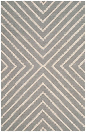 Safavieh Kids SFK920 Hand Tufted Rug