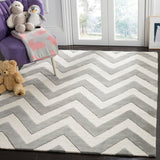 Safavieh Kids SFK921 Hand Tufted Rug