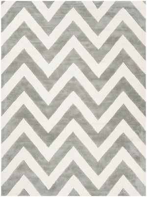 Safavieh Kids SFK921 Hand Tufted Rug