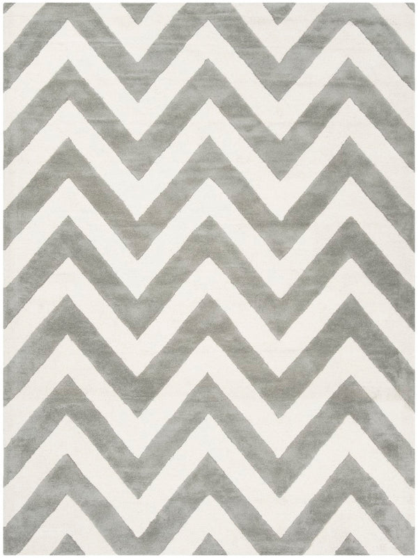 Safavieh Kids SFK921 Hand Tufted Rug