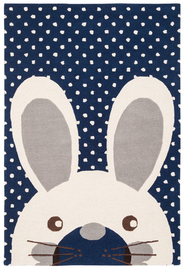 Safavieh Kids SFK922 Tufted Rug