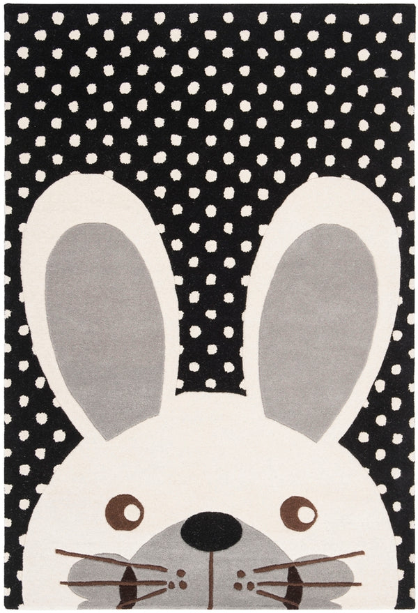 Safavieh Kids SFK922 Tufted Rug