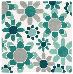 Safavieh Safavieh Kids  Hand Tufted 100% Wool Rug SFK923Y-8