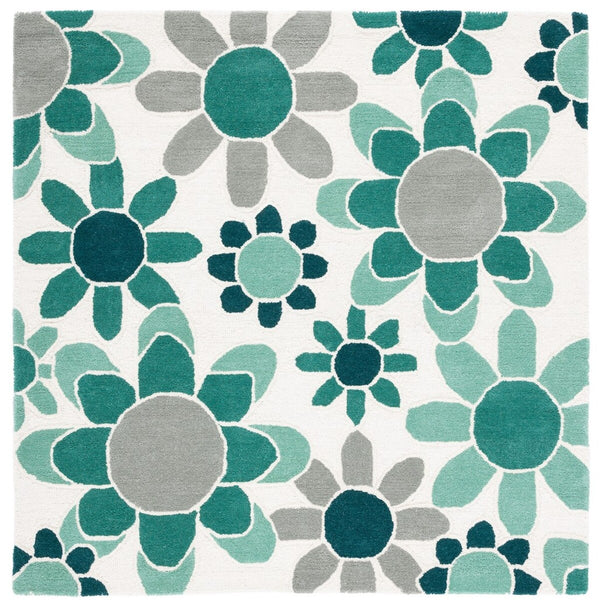 Safavieh Safavieh Kids  Hand Tufted 100% Wool Rug SFK923Y-8