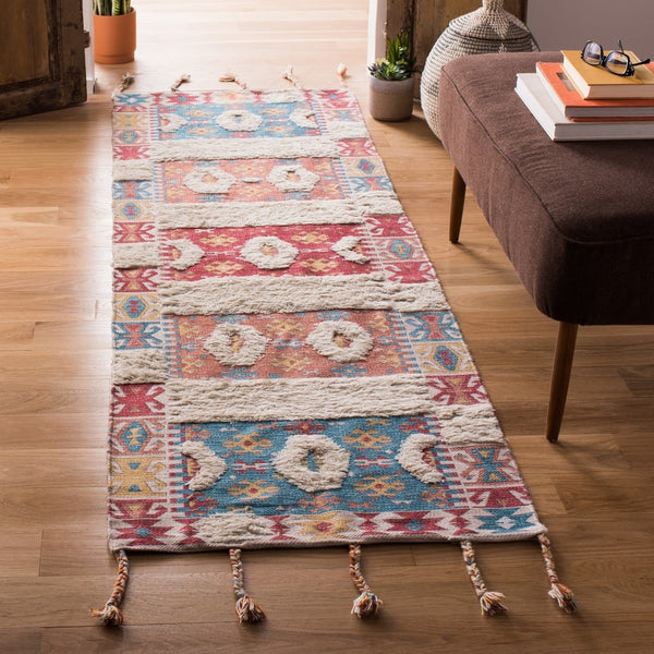 Safavieh Saffron 105 Hand Loomed Wool Shag & Flokati Rug SFN105P-3